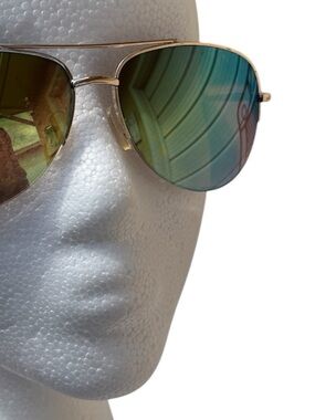 No Branding Trendy Aviator Style Sunglasses Blue Green Tint Lenses Gold Frame